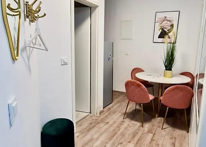 Apartament Lux With Free Parking